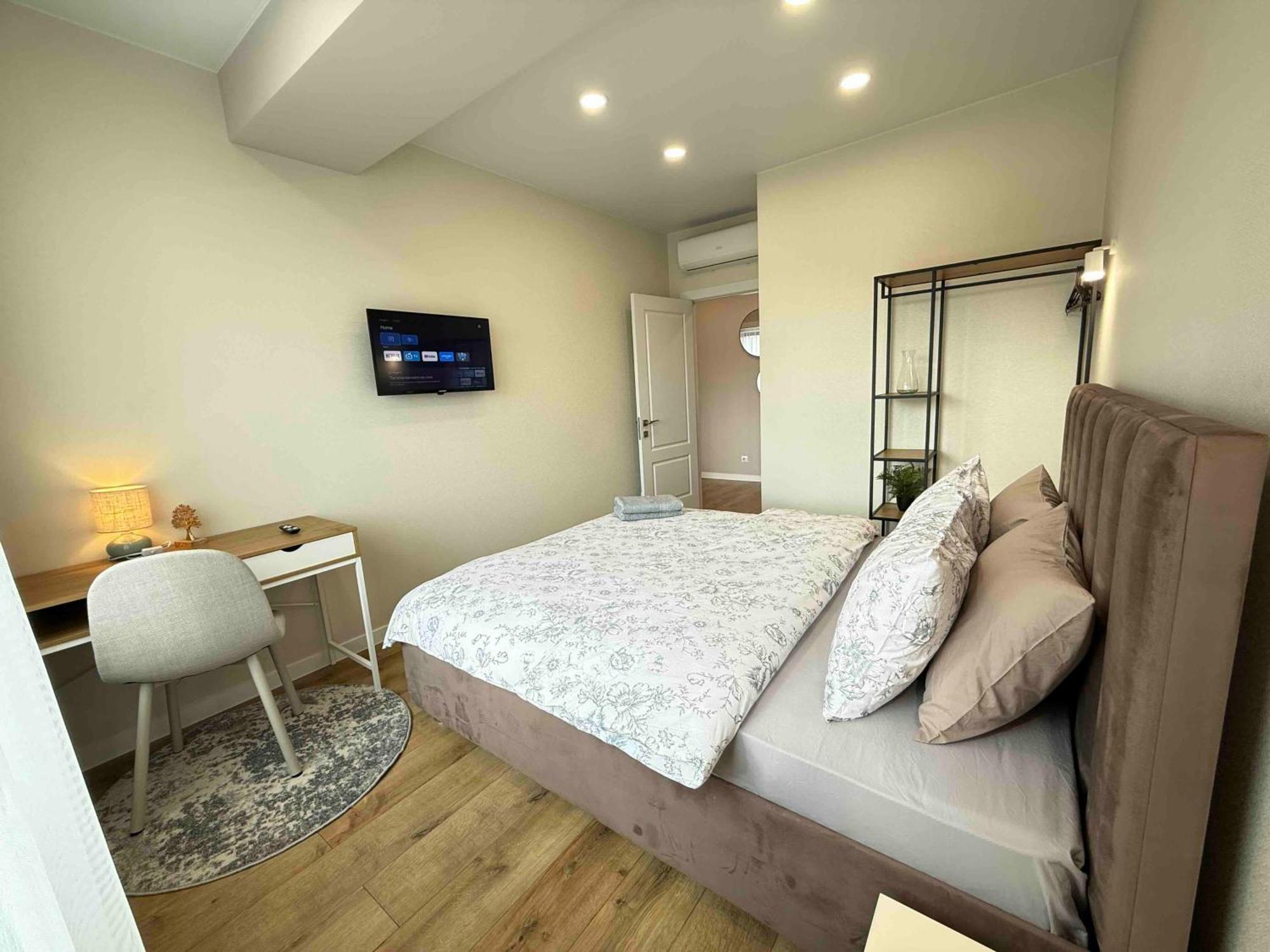 Appartement Large Chişinău